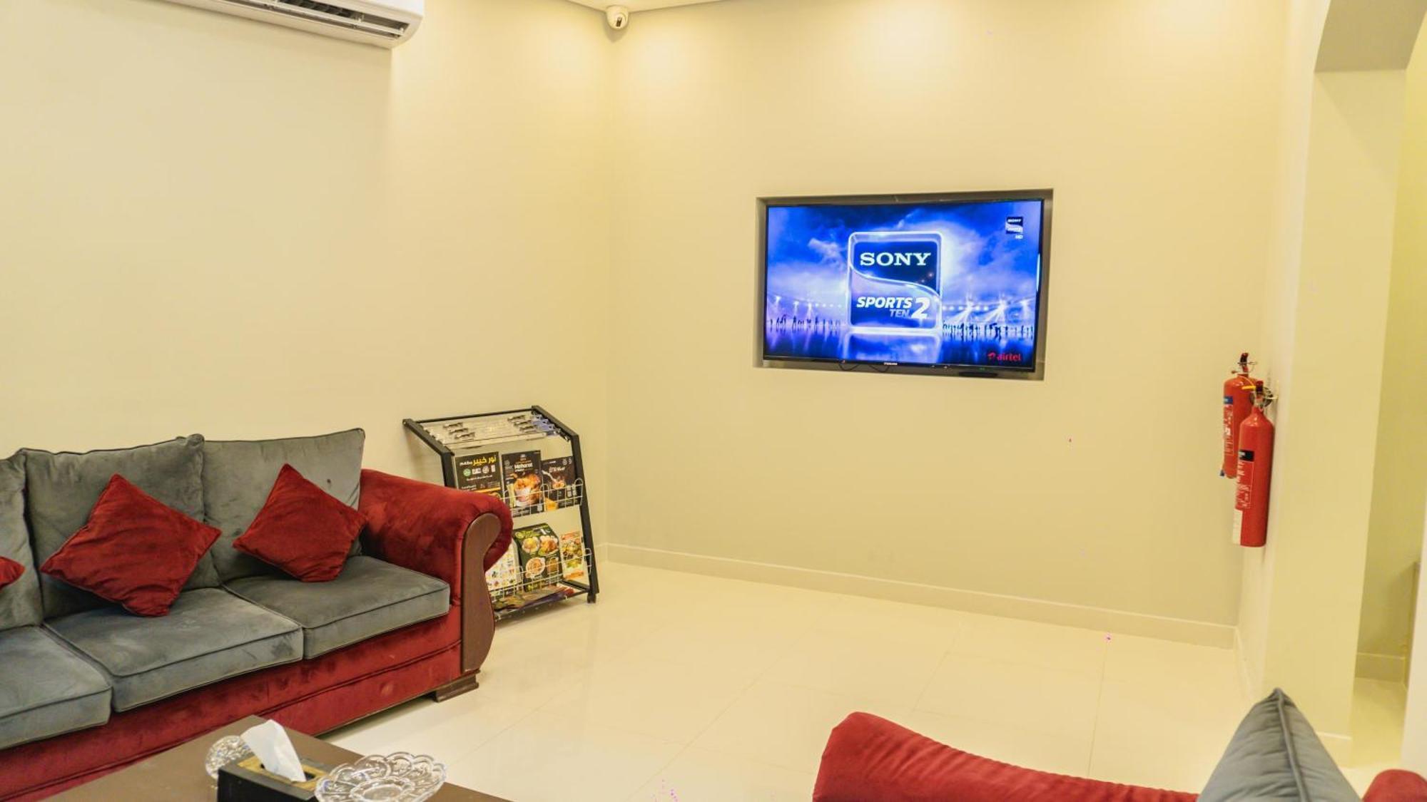שארג'ה Pan Emirates Hotel Apartments מראה חיצוני תמונה